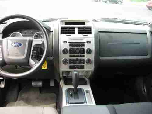 2012 ford escape XLT 12k miles, image 11