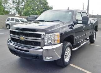 2008 chevy crew cab pickup 3/4 ton 4x4 2500hd diesel