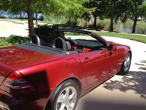 2003 Mercedes-Benz SLK320  Convertible 5k miles 6speed, a near perfect mercedes, image 8