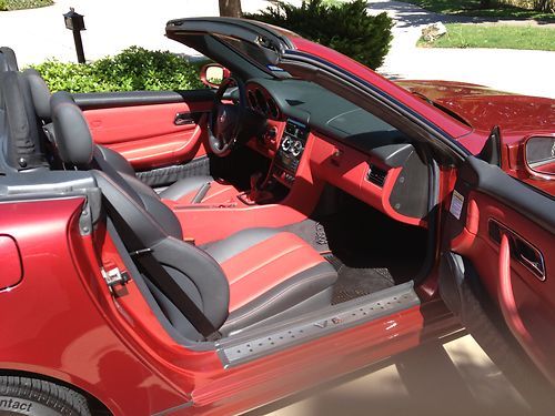 2003 Mercedes-Benz SLK320  Convertible 5k miles 6speed, a near perfect mercedes, image 9