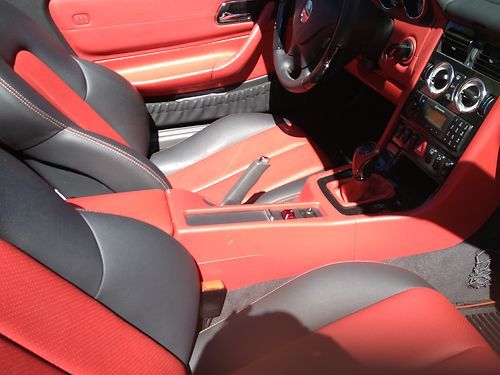 2003 Mercedes-Benz SLK320  Convertible 5k miles 6speed, a near perfect mercedes, image 12