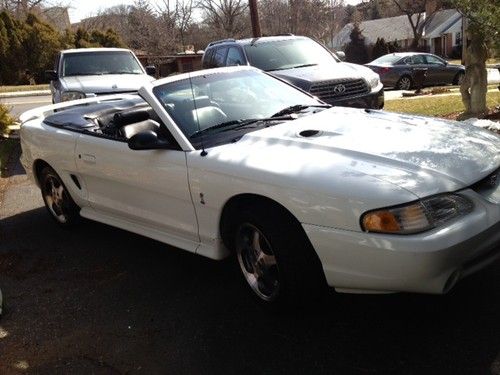 1997 ford mustang svt cobra convertible 2-door 4.6l