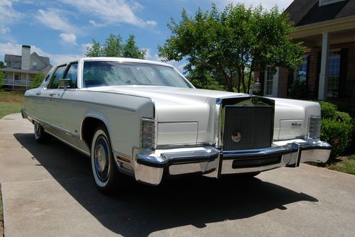 1977 lincoln continental base hardtop 4-door 7.5l