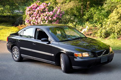 Volvo s60 "near luxury" 2004 sedan "9.4 of 10"