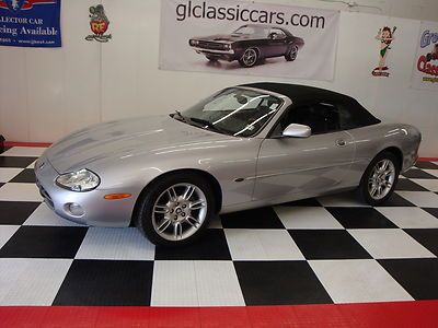 2001 jaguar xk8 roadster v8 very nice summer ready