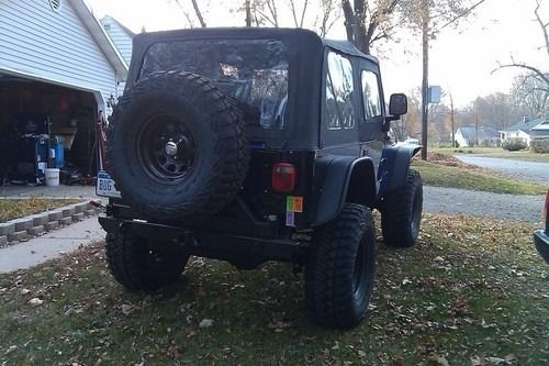 Jeep Wrangler Sport Utility 2-Door 1999, image 7