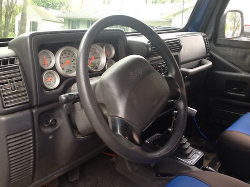 Jeep Wrangler Sport Utility 2-Door 1999, image 10