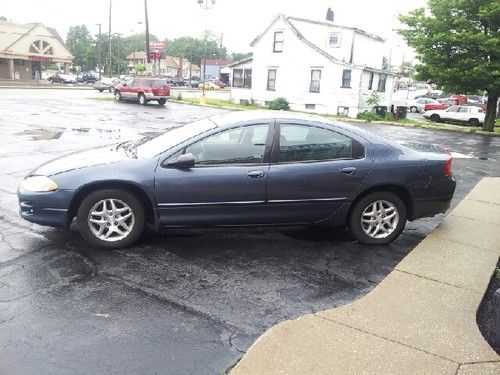 2002 dodge intrepid es sedan 4-door 3.5l..clean runs &amp; drives great