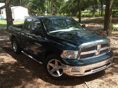 '11-hunter green-ram 1500 quad-big horn-low miles!!-