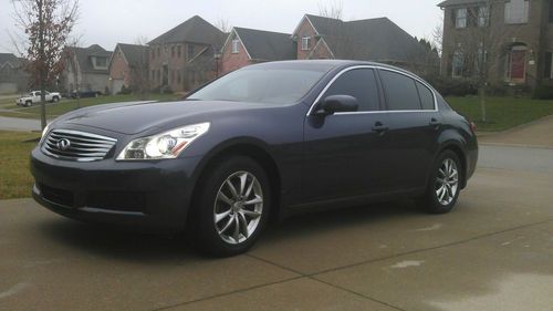 2007 infiniti g35x sedan leather sunroof  69k miles. black leather