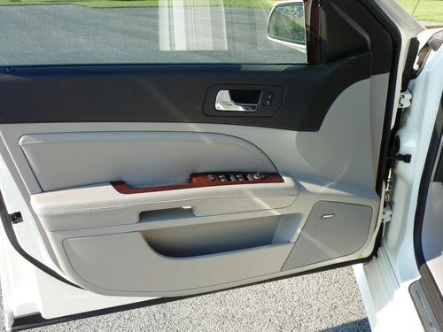2007 Custom Designed Cadillac STS 4 Shimmering Pearl White!, image 13