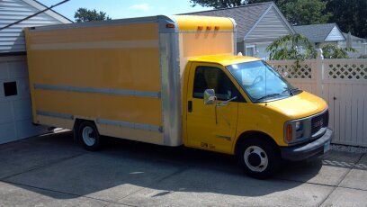 2002 gmc savana / penske / box utility / work truck