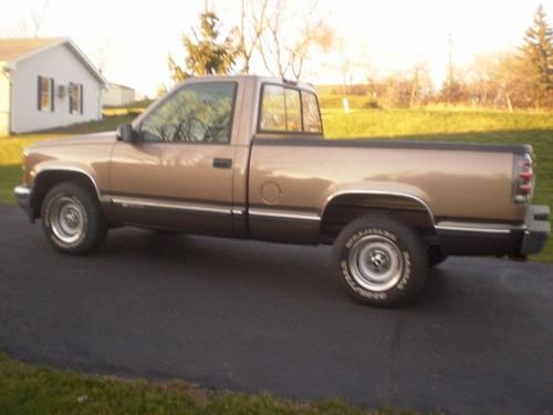 1997 chevy shortbox pick up