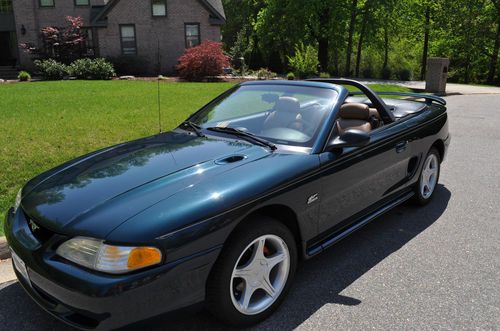 1995 ford mustang gt convertible 2-door 5.0 v8, 5-speed, adult owned, 68k miles