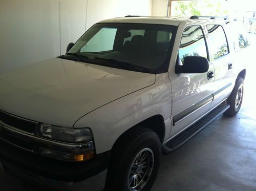 2004 chevrolet suburban 1500 ls sport utility 4-door 5.3l