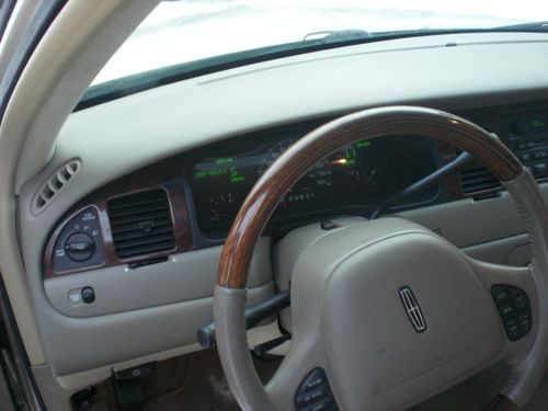2000 Lincoln Town Car Cartier Sedan 4-Door 4.6L, image 14