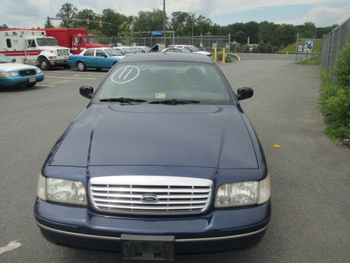 2005 ford crown victoria ex police car interceptor package govt. surplus-va.