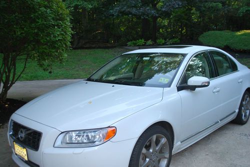 2010 volvo s80 t6 sedan 4-door 3.0l. turbo. awd, nav