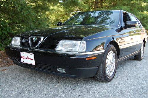 1995 alfa romeo 164 ls black/black only 25,000 miles. 1 owner 5 speed!!
