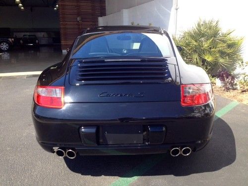 2005 Porsche 911 Carrera S Coupe, image 3