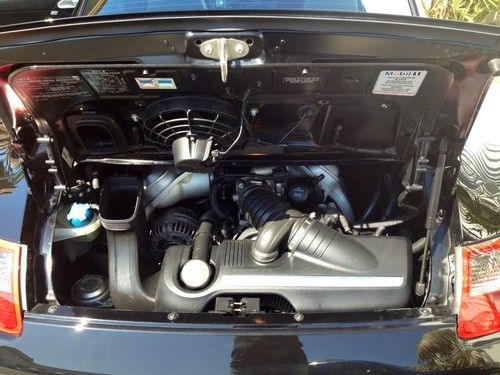 2005 Porsche 911 Carrera S Coupe, image 5