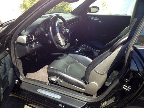2005 Porsche 911 Carrera S Coupe, image 7
