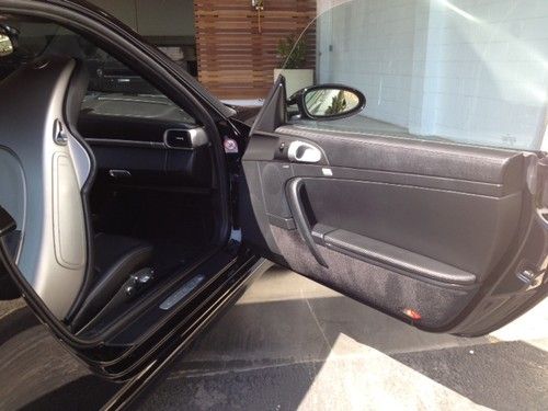 2005 Porsche 911 Carrera S Coupe, image 11