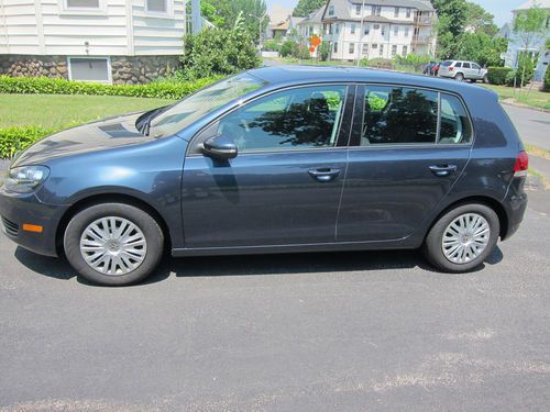 2010 Volkswagen Golf 2.5L 4-Door PZEV, US $14,100.00, image 2