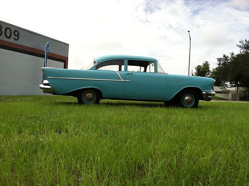 1957 Chevrolet Belair/150/ 2 door post., image 4