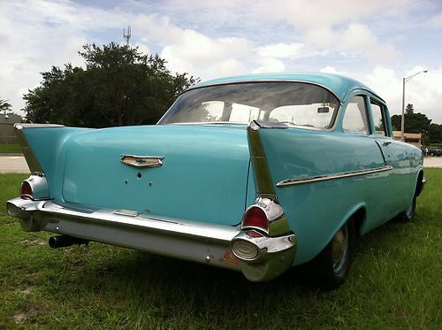 1957 Chevrolet Belair/150/ 2 door post., image 5