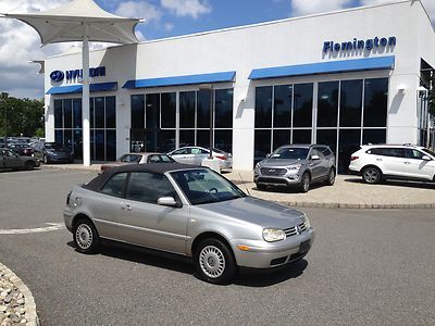 No reserve air conditioning radio 5 speed manual soft top summer sporty clean