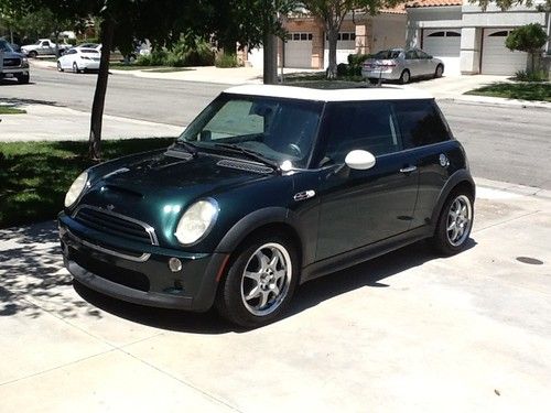 2003 mini cooper s great condition!! 6 speed manual transmission!!!