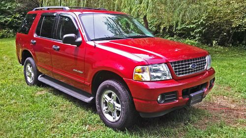 2004 ford explorer xlt sport utility 4-door 4.0l