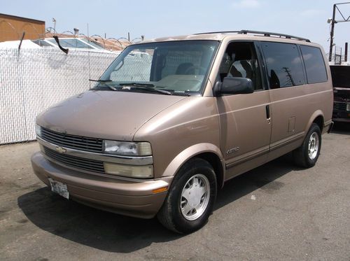 1995 chevy astro, no reserve