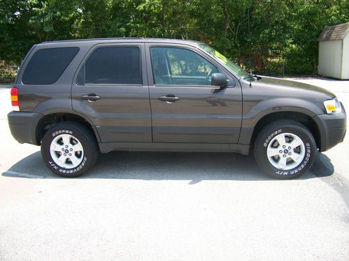 2006 ford escape xlt sport utility 4-door 3.0l