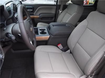 LTZ New 5.3L Sunroof Chrome CUSTOM SPORT 1LZ TRIM EMISSIONS FEDERAL REQUIREMENTS, image 29