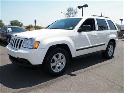 4wd 4dr laredo low miles suv automatic gasoline 3.7l v6 engine 4x4 mopar white