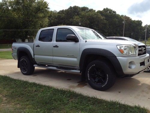 2008 toyota tacoma pre runner crew cab pickup 4-door 4.0l