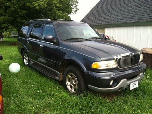 2001 lincoln navigator base sport utility 4-door 5.4l