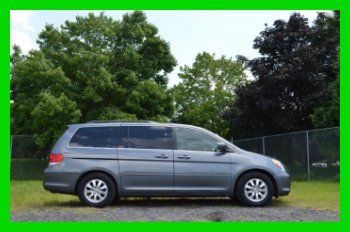 Factory rear dvd rear air power sliding doors full power options abs and more