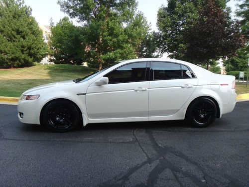 Clean white pearl acura tl navi tech package black leather interior auto