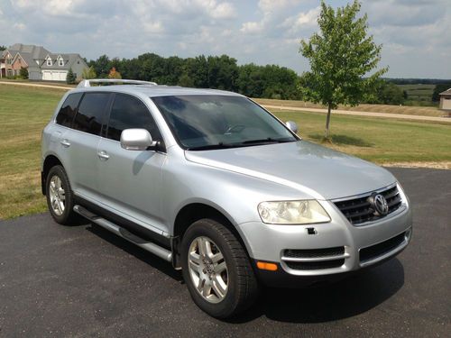 2004 volkswagen touareg v8 sport utility 4-door 4.2l