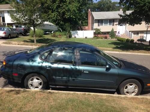 Ford taurus gl 1997 green