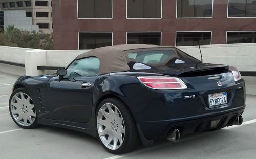 *rare* 2007 sky redline -  clean &amp; mean to be seen