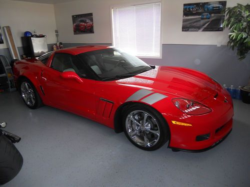 2011 chevrolet corvette grand sport coupe 2-door 6.2l