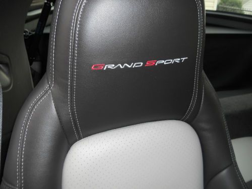 2011 Chevrolet Corvette Grand Sport Coupe 2-Door 6.2L, image 8