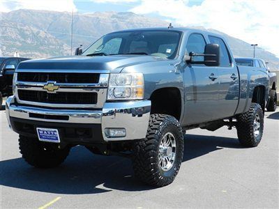 Chevy crew cab duramax diesel 4x4 ltz custom new lift wheels tires leather auto