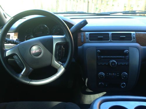 RARE 2007 GMC Yukon XL, 4x4, SEATS 9!!!, image 8