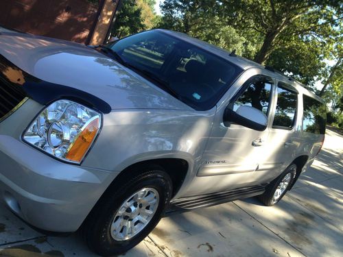 RARE 2007 GMC Yukon XL, 4x4, SEATS 9!!!, image 13