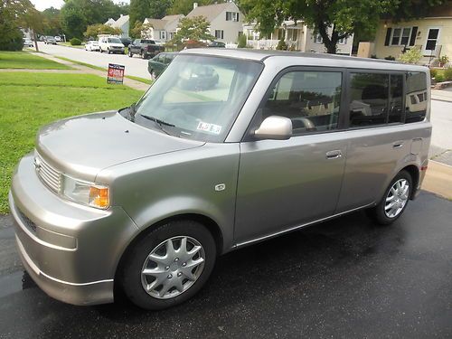 2006 scion xb automatic silver car